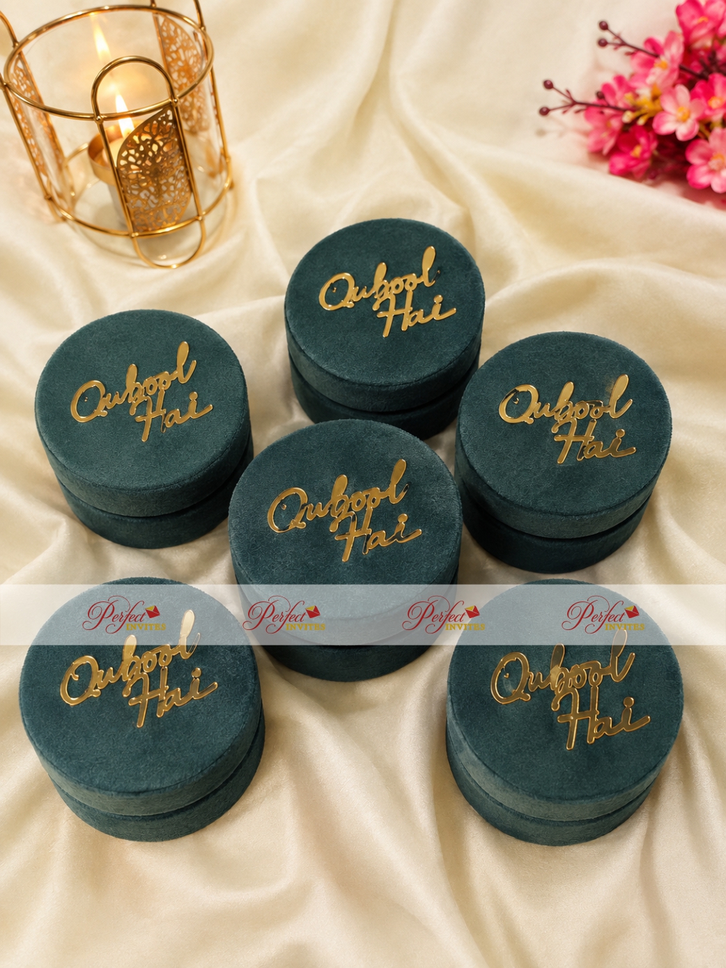 velvet round bid box